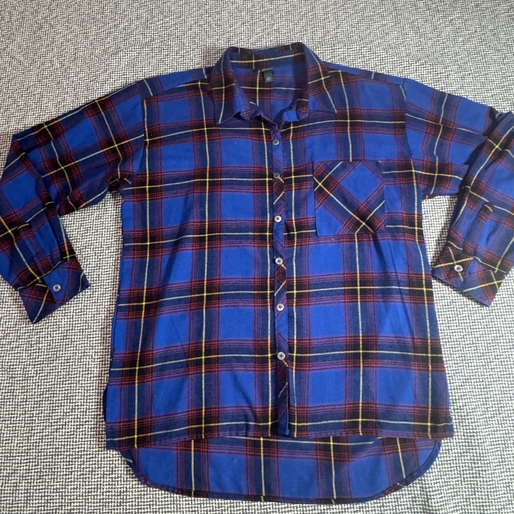 Wild Fable Blue Plaid Button Down Flannel Shirt High Low Hem Medium